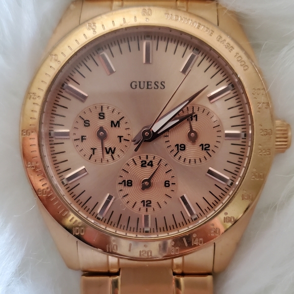 Guess watch - Picture 3 of 7
